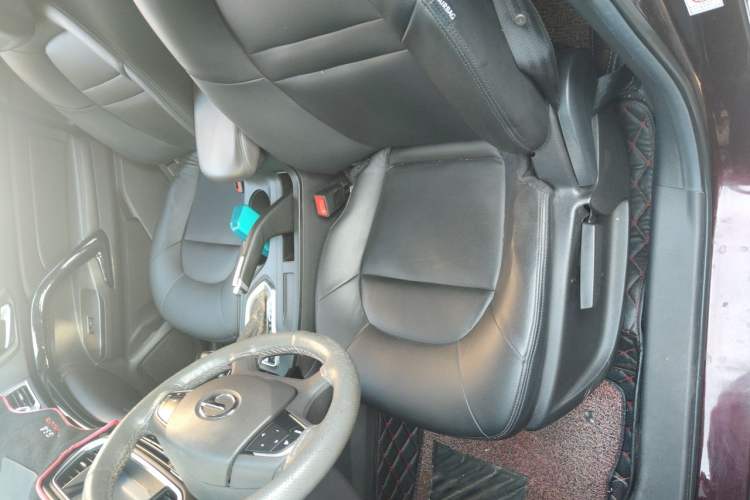 Used GAC Trumpchi GS4 2015 200T G-DCT Elite Edition Left Front Seat