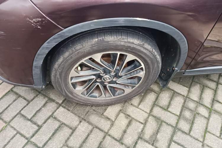 Used GAC Trumpchi GS4 2015 200T G-DCT Elite Edition Left Front Wheel Hub