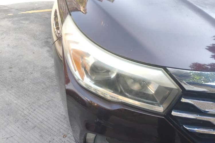 Used GAC Trumpchi GS4 2015 200T G-DCT Elite Edition Right Front Headlight