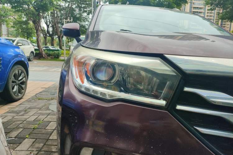 Used GAC Trumpchi GS4 2015 200T G-DCT Luxury Edition Right Front Headlight
