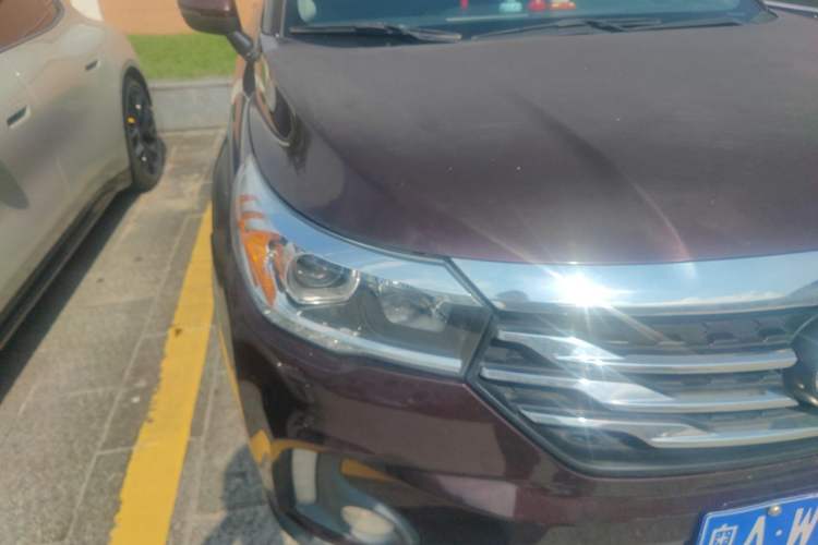 Used GAC Trumpchi GS4 2015 200T G-DCT Luxury Edition Right Front Headlight