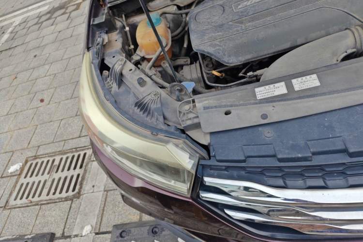 Used GAC Trumpchi GS4 2015 200T G-DCT Luxury Edition Right Front Headlight