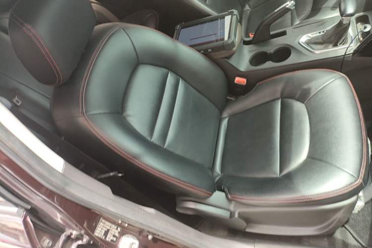 Used GAC Trumpchi GS4 2015 200T G-DCT Comfort Edition Right Front Seat
