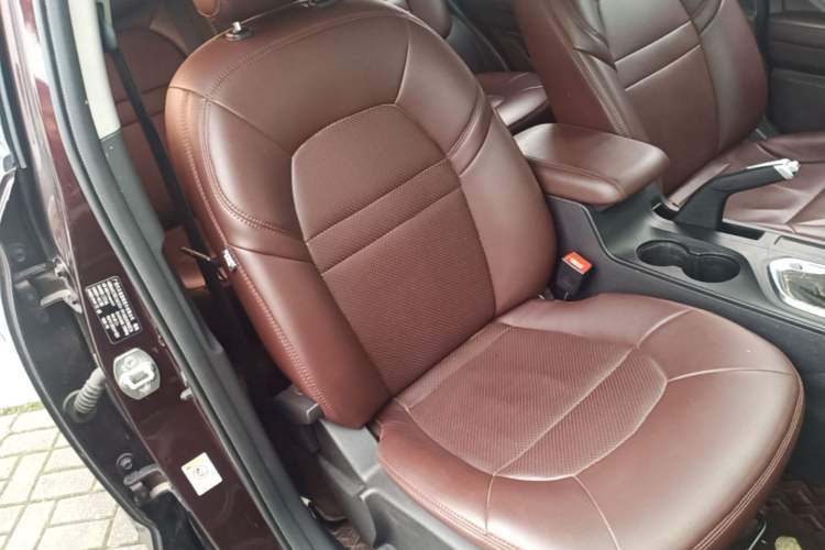 Used GAC Trumpchi GS4 2015 200T G-DCT Elite Edition Right Front Seat