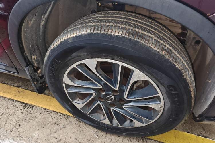Used GAC Trumpchi GS4 2015 200T G-DCT Elite Edition Right Front Wheel Hub