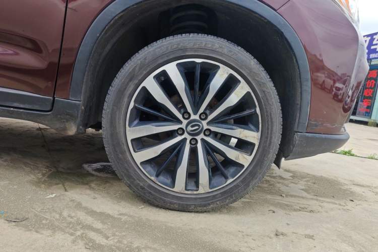 Used GAC Trumpchi GS4 2015 200T G-DCT Luxury Edition Right Front Wheel Hub