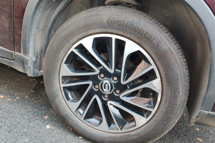 Used GAC Trumpchi GS4 2015 200T G-DCT Elite Edition Right Front Wheel Hub