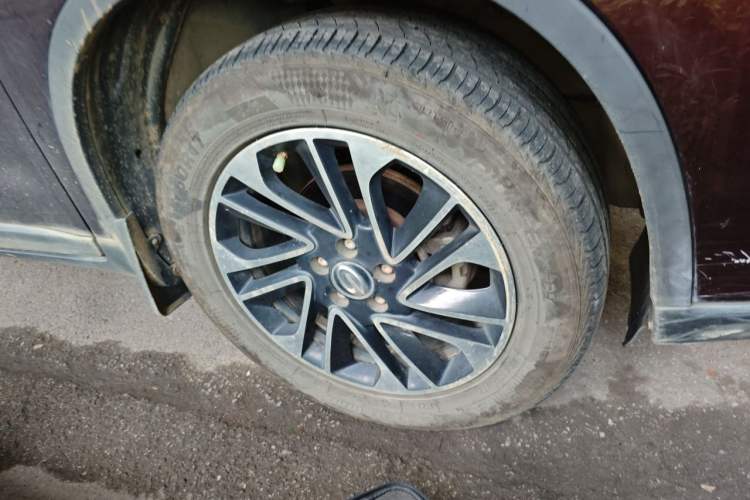 Used GAC Trumpchi GS4 2015 200T Manual Luxury Edition Right Front Wheel Hub