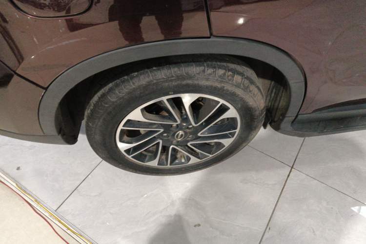 Used GAC Trumpchi GS4 2015 200T G-DCT Elite Edition Right Rear Wheel Hub