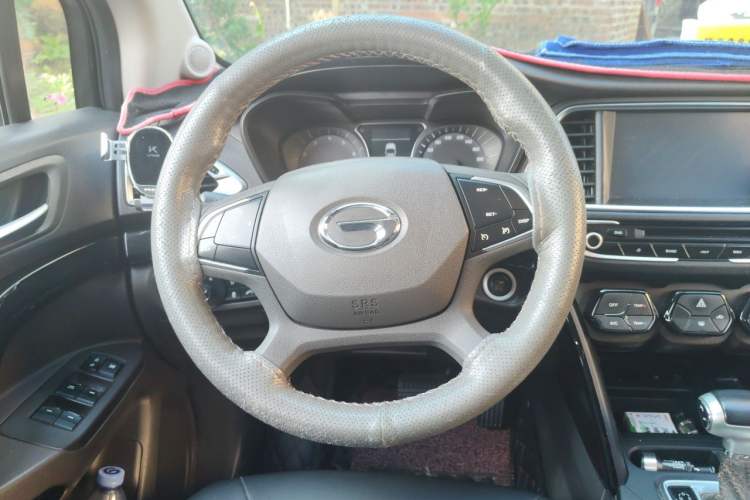 Used GAC Trumpchi GS4 2015 200T G-DCT Elite Edition Steering Wheel