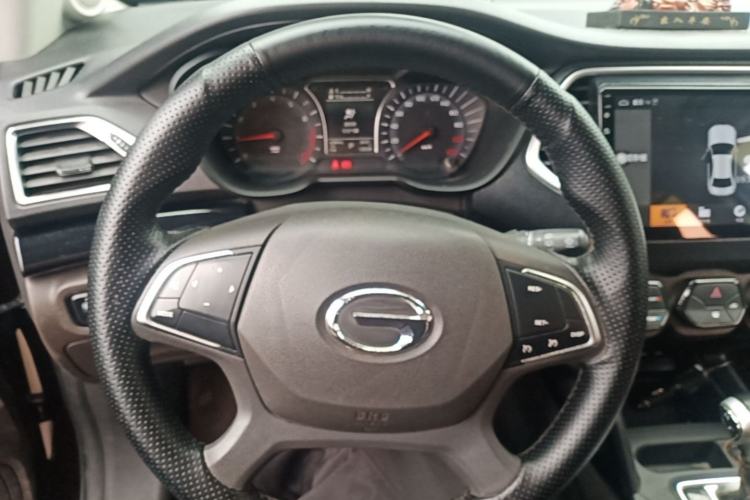 Used GAC Trumpchi GS4 2015 200T G-DCT Elite Edition Steering Wheel