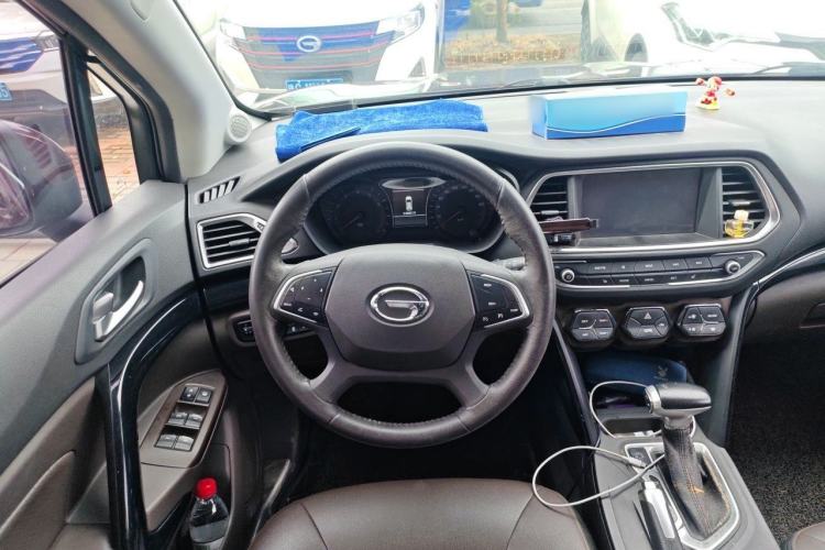 Used GAC Trumpchi GS4 2015 200T G-DCT Luxury Edition Steering Wheel