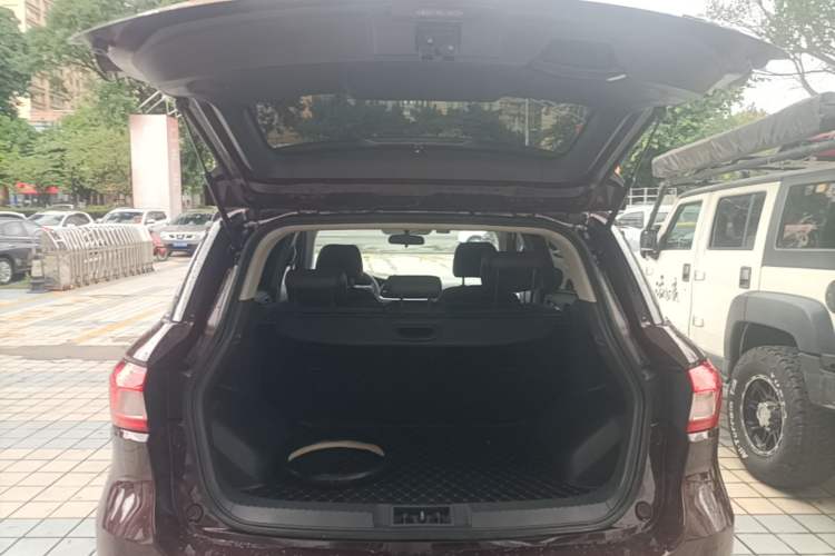 Used GAC Trumpchi GS4 2015 200T G-DCT Luxury Edition Trunk