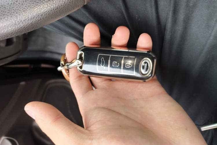 Used GAC Trumpchi GS4 2015 200T G-DCT Elite Edition Vehicle Key