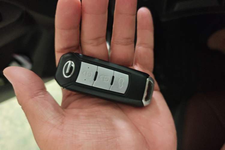 Used GAC Trumpchi GS4 2015 200T G-DCT Elite Edition Vehicle Key
