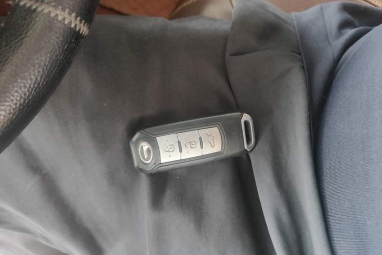 Used GAC Trumpchi GS4 2015 200T G-DCT Elite Edition Vehicle Key