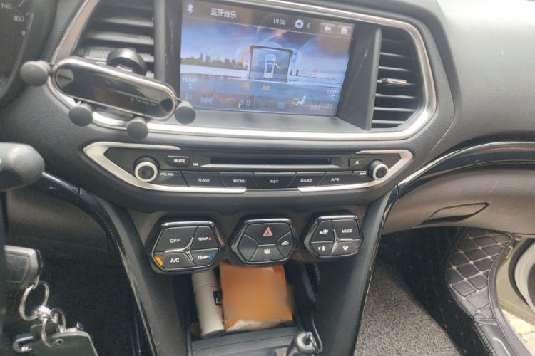 Used GAC Trumpchi GS4 2015 200T Manual Elite Edition Audio And AC Panel