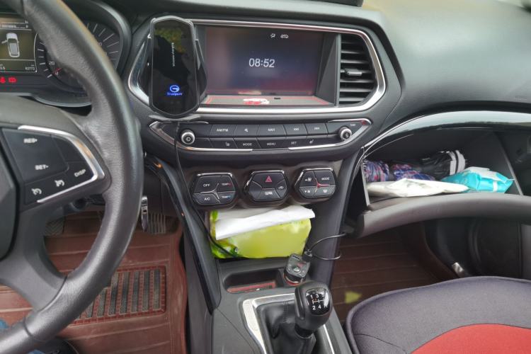 Used GAC Trumpchi GS4 2015 200T Manual Luxury Edition Audio And AC Panel