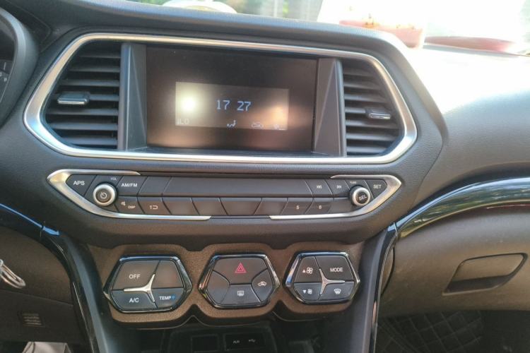 Used GAC Trumpchi GS4 2015 200T Manual Elite Edition Audio And AC Panel