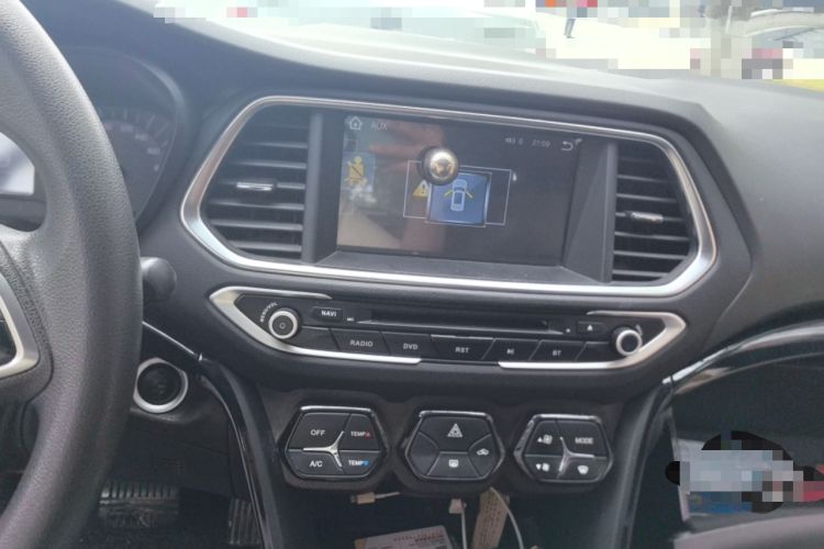 Used GAC Trumpchi GS4 2015 200T G-DCT Elite Edition Audio And AC Panel