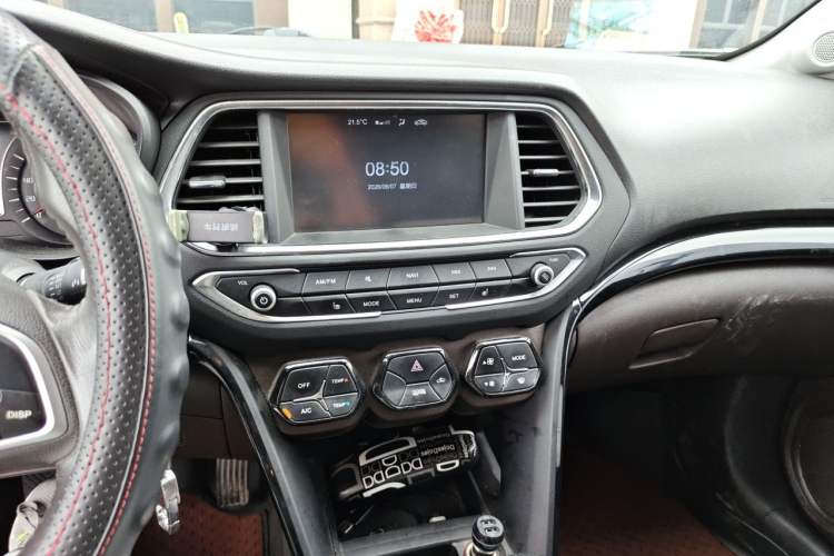 Used GAC Trumpchi GS4 2015 200T Manual Luxury Edition Audio And AC Panel