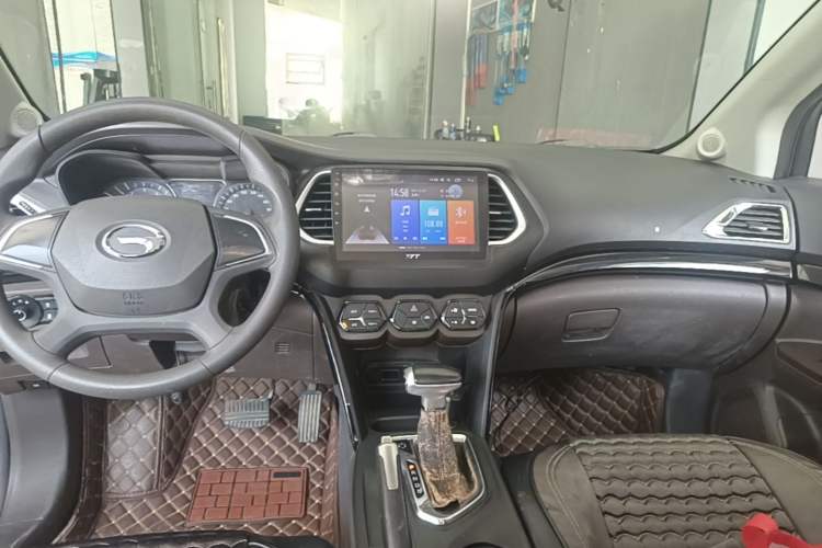 Used GAC Trumpchi GS4 2015 200T G-DCT Comfort Edition Audio And AC Panel