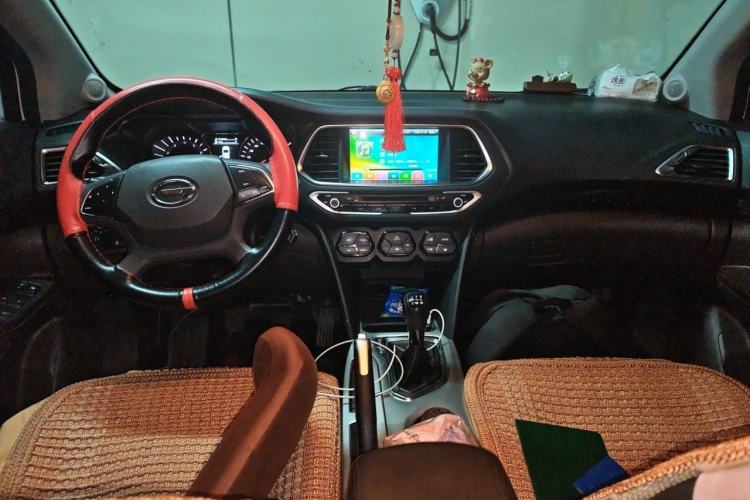 Used GAC Trumpchi GS4 2015 200T Manual Elite Edition Center Console