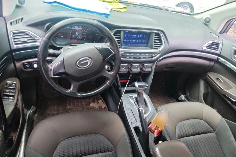 Used GAC Trumpchi GS4 2015 200T G-DCT Comfort Edition Center Console