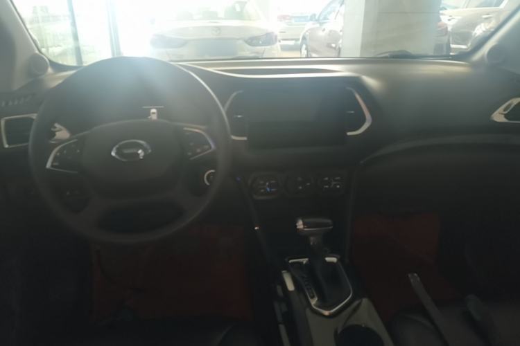 Used GAC Trumpchi GS4 2015 200T G-DCT Elite Edition Center Console