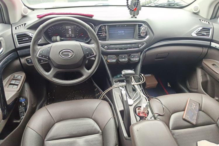 Used GAC Trumpchi GS4 2015 200T G-DCT Luxury Edition Center Console