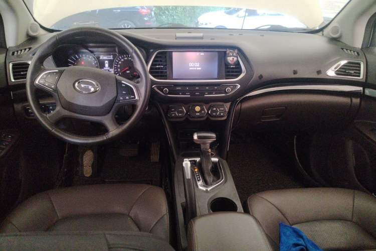 Used GAC Trumpchi GS4 2015 200T G-DCT Luxury Edition Center Console
