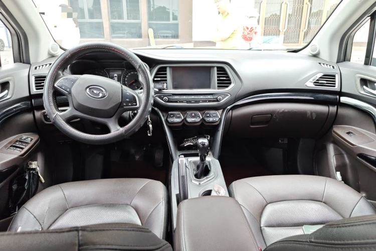 Used GAC Trumpchi GS4 2015 200T Manual Luxury Edition Center Console