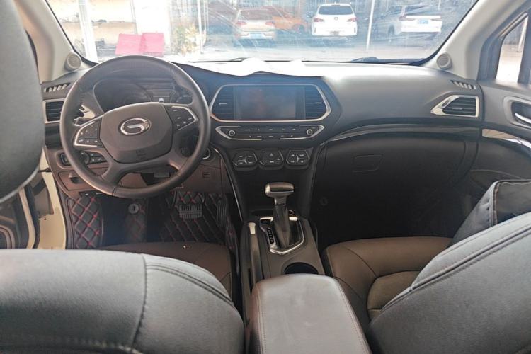 Used GAC Trumpchi GS4 2015 200T G-DCT Luxury Edition Center Console