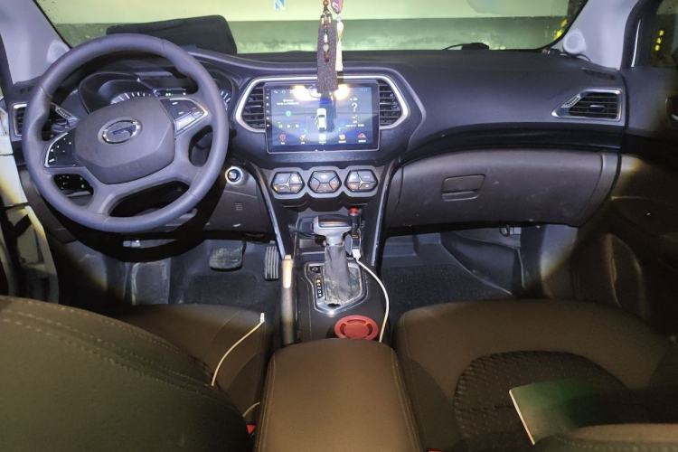 Used GAC Trumpchi GS4 2015 200T G-DCT Elite Edition Center Console