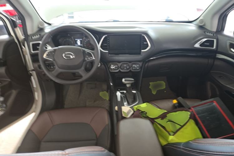Used GAC Trumpchi GS4 2015 200T G-DCT Elite Edition Center Console