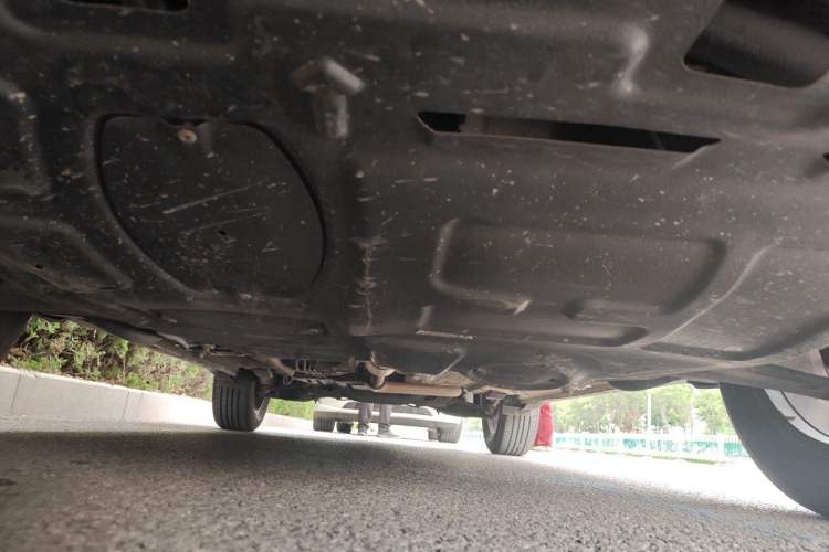 Used GAC Trumpchi GS4 2015 200T G-DCT Elite Edition Chassis Front