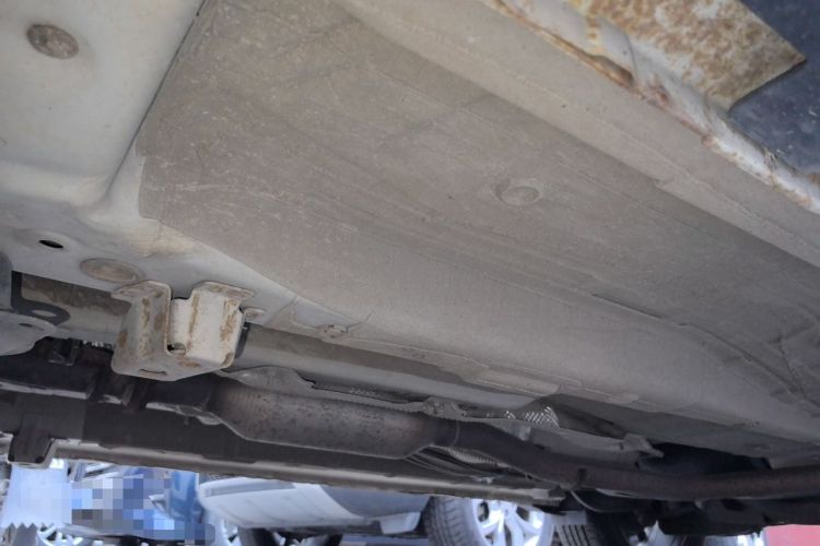 Used GAC Trumpchi GS4 2015 200T G-DCT Elite Edition Chassis Front Left