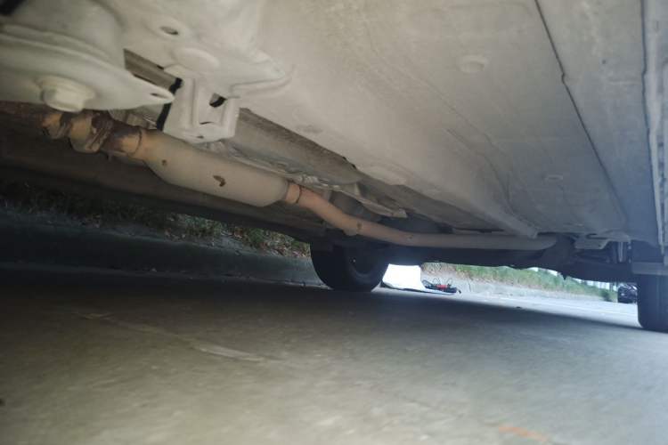 Used GAC Trumpchi GS4 2015 200T Manual Elite Edition Chassis Front Left