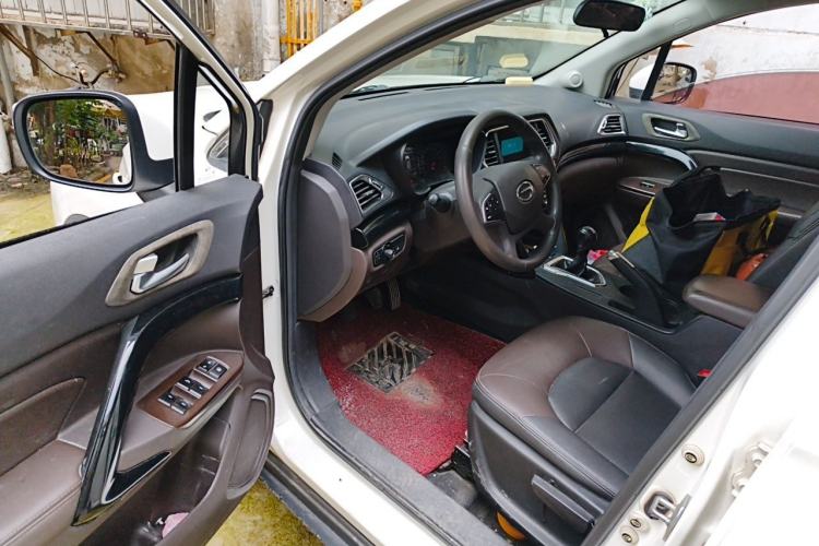 Used GAC Trumpchi GS4 2015 200T Manual Elite Edition Driver Seat
