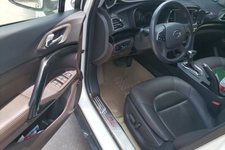Used GAC Trumpchi GS4 2015 200T G-DCT Luxury Edition Driver Seat