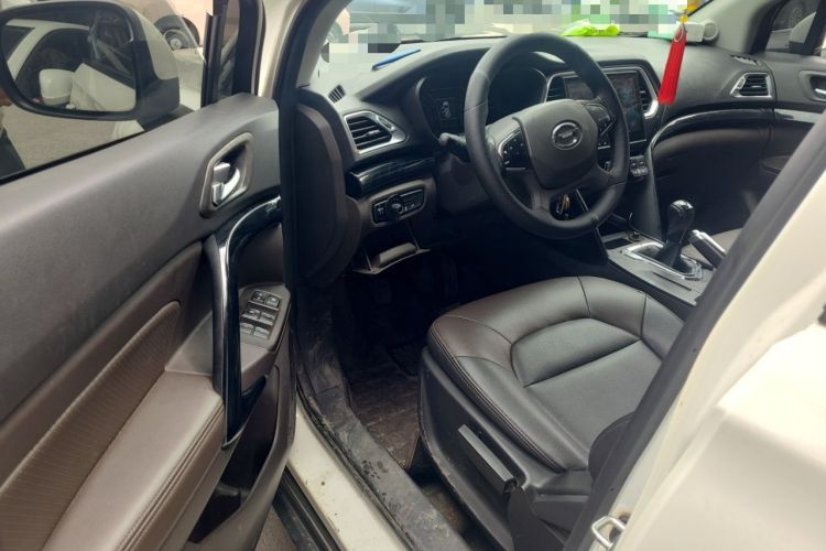 Used GAC Trumpchi GS4 2015 200T Manual Elite Edition Driver Seat
