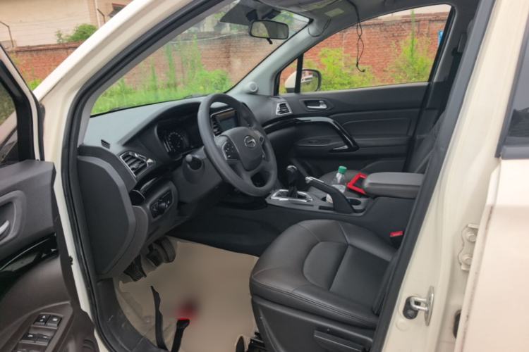 Used GAC Trumpchi GS4 2015 200T Manual Elite Edition Driver Seat