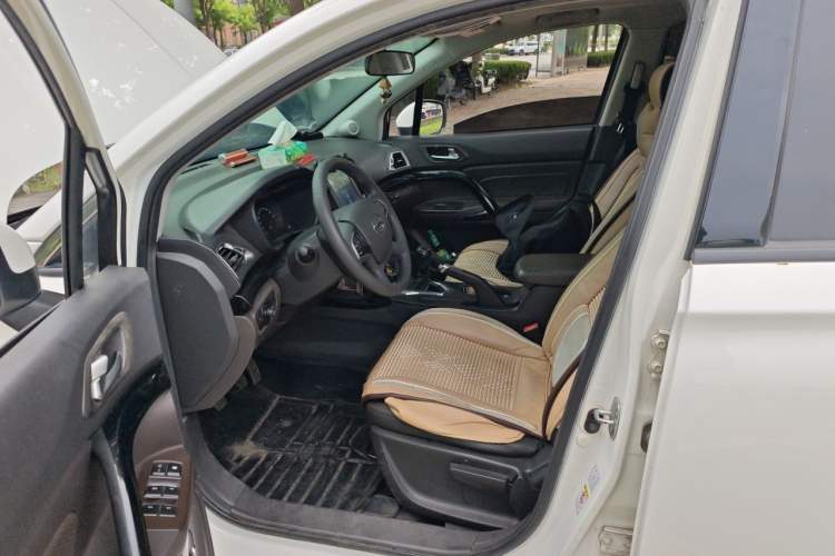 Used GAC Trumpchi GS4 2015 200T Manual Elite Edition Driver Seat