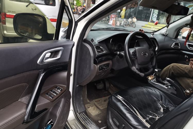 Used GAC Trumpchi GS4 2015 200T G-DCT Luxury Edition Driver Seat
