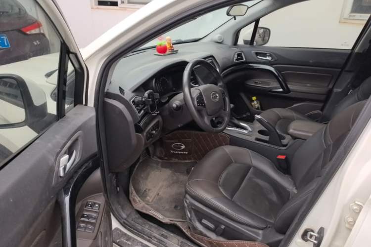 Used GAC Trumpchi GS4 2015 200T G-DCT Luxury Edition Driver Seat