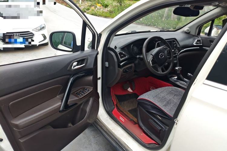 Used GAC Trumpchi GS4 2015 200T G-DCT Elite Edition Driver Seat