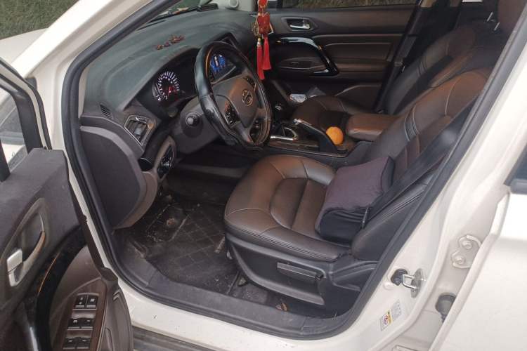 Used GAC Trumpchi GS4 2015 200T Manual Elite Edition Driver Seat