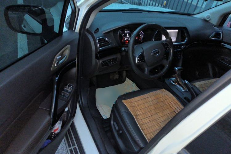 Used GAC Trumpchi GS4 2015 200T G-DCT Luxury Edition Driver Seat