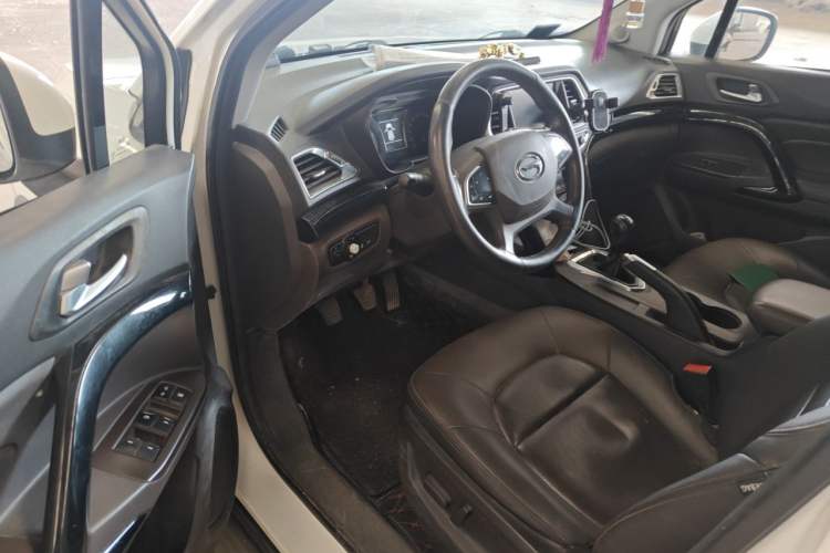 Used GAC Trumpchi GS4 2015 200T Manual Luxury Edition Driver Seat