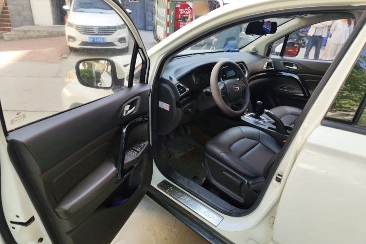 Used GAC Trumpchi GS4 2015 200T Manual Elite Edition Driver Seat